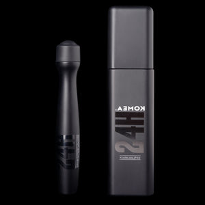 Komea kasvopaketti sisältää kosteuttavan kasvosuihkeen ja silmänympärysvoiteen miesten ihonhoitoon.